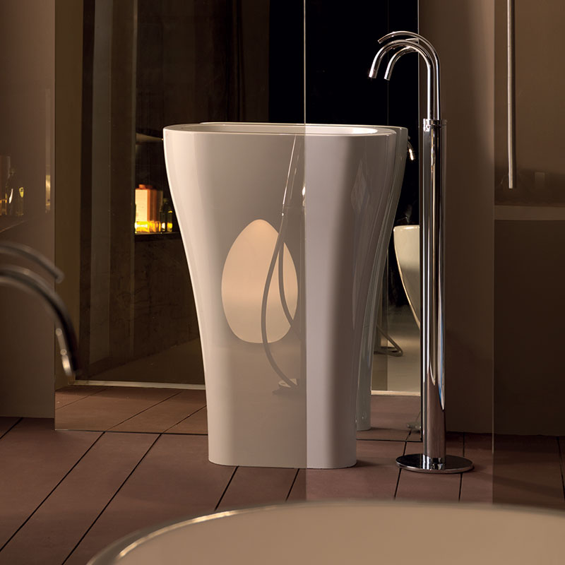 Kerasan-Bathrooms-Aquatech-freestanding-basin-image